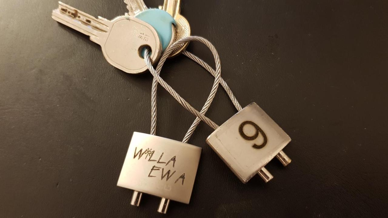 Willa Ewa Leba Exterior photo
